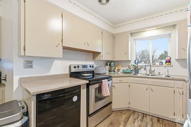 4426 W Clark Cir, Boise, ID 83705