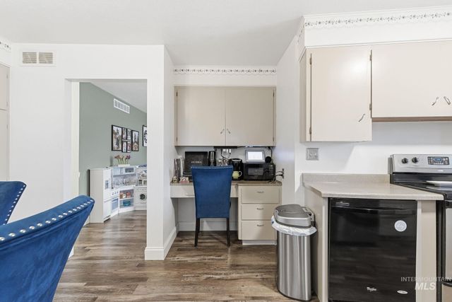 4426 W Clark Cir, Boise, ID 83705