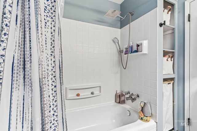 4426 W Clark Cir, Boise, ID 83705