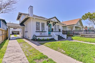 3519 Avenue R 1/2, Galveston, TX 77550