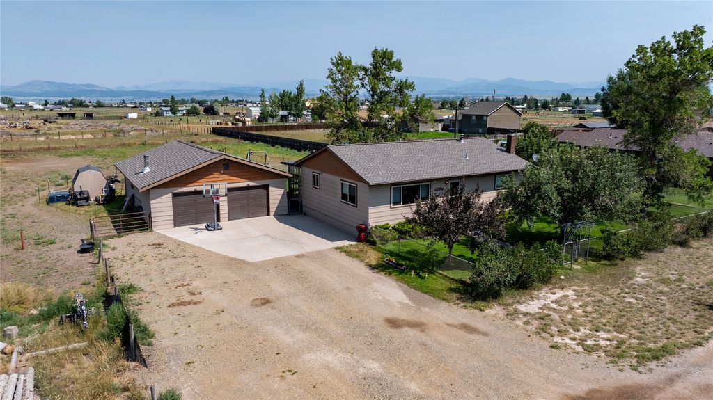 3032 Howard Road, Helena, MT 59602 photo 2