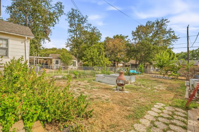4309 Lovell, Fort Worth, TX 76107