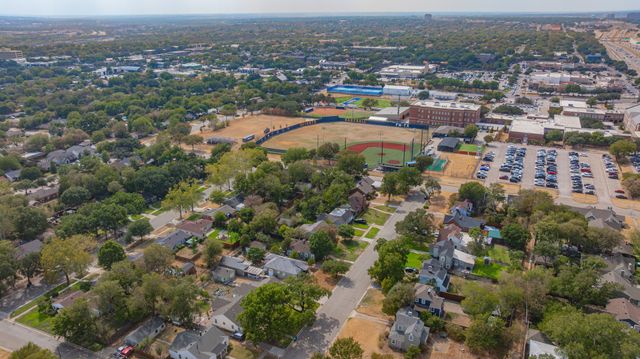 4309 Lovell, Fort Worth, TX 76107