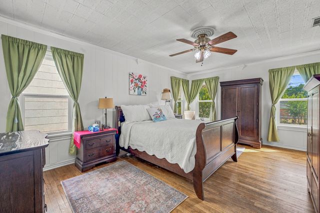 4309 Lovell, Fort Worth, TX 76107