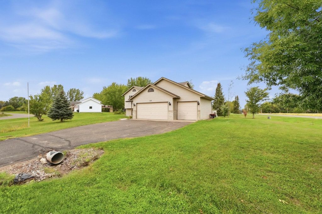 619 Nelson Lane, Center City, MN 55012 — photo 5
