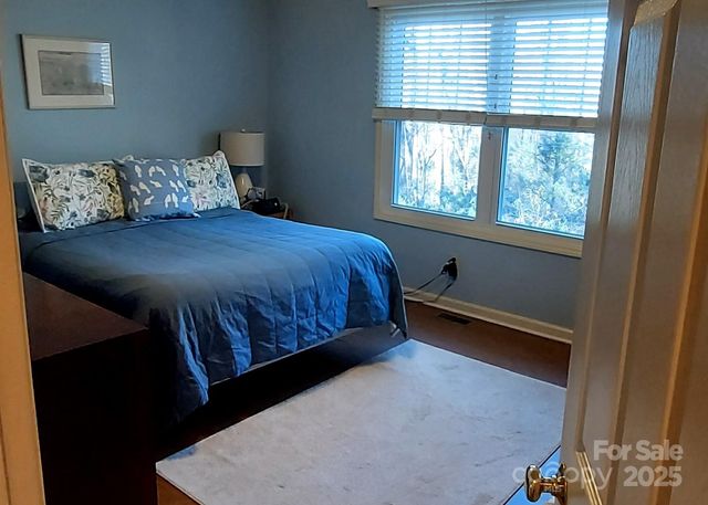 128 Ridgewood Way 208, Marion, NC 28752