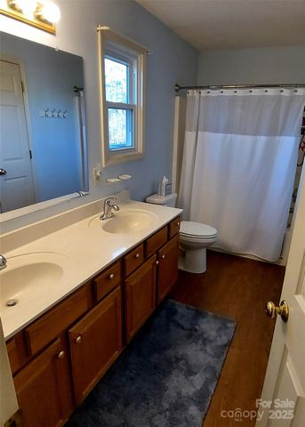 128 Ridgewood Way 208, Marion, NC 28752