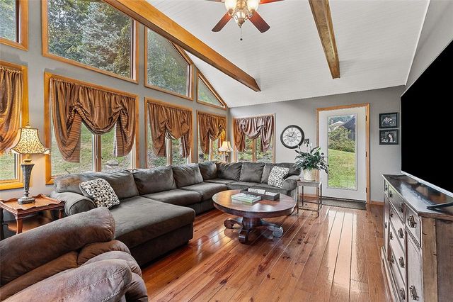 2628 Washington Blvd, Glassport, PA 15045