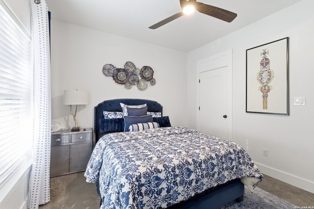 451 Legion Loop, Kingsland, TX 78639