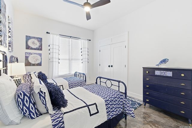 451 Legion Loop, Kingsland, TX 78639