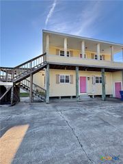 1306 W Madison Avenue, Port O Connor, TX 77982