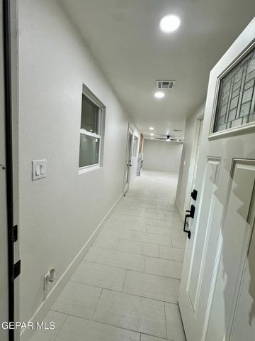 8045 GILBERT Drive, El Paso, TX 79907