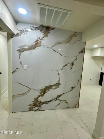 8045 GILBERT Drive, El Paso, TX 79907