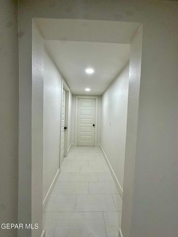 8045 GILBERT Drive, El Paso, TX 79907