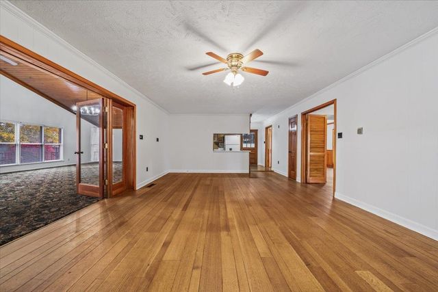 102 LINDEN ST, Grand Junction, TN 38039