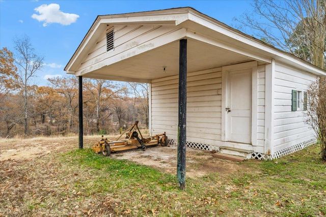 102 LINDEN ST, Grand Junction, TN 38039