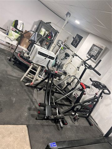 18 Dunnell Avenue, Pawtucket, RI 02860