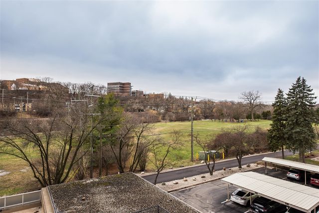 1050 Wall Street 3C, Ann Arbor, MI 48105