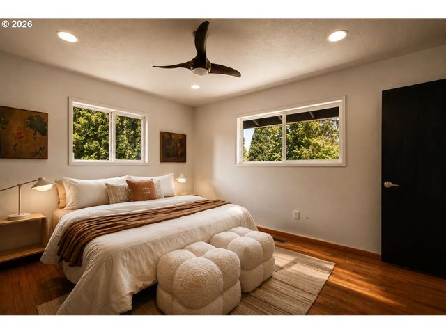 16011 Ne ROSE Pkwy, Portland, OR 97230