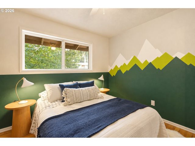 16011 Ne ROSE Pkwy, Portland, OR 97230