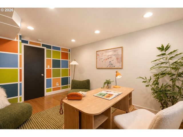 16011 Ne ROSE Pkwy, Portland, OR 97230