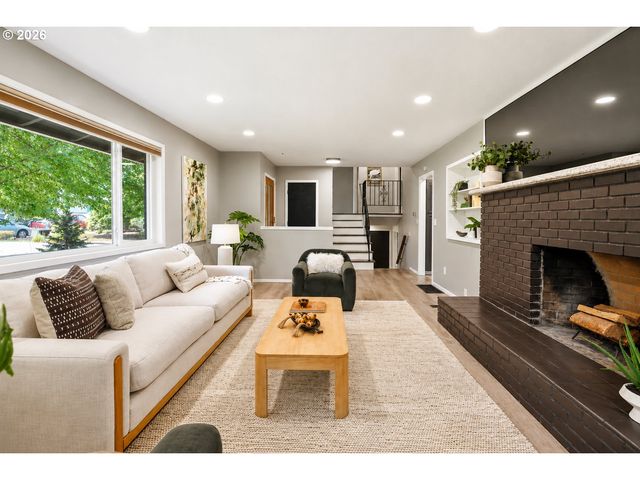 16011 Ne ROSE Pkwy, Portland, OR 97230