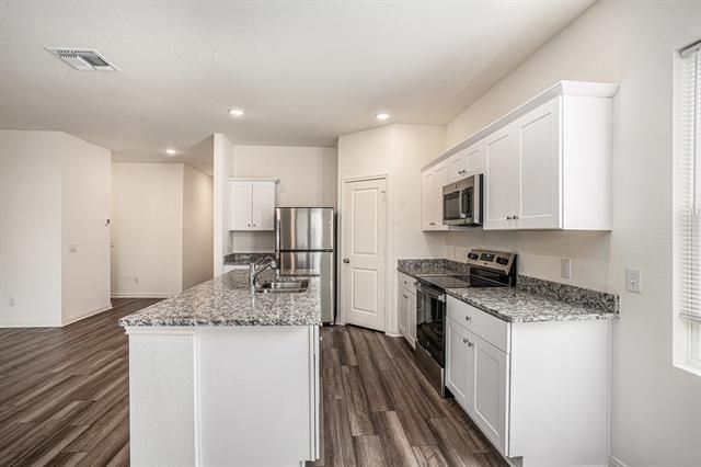 7439 Corral SMT, San Antonio, TX 78253