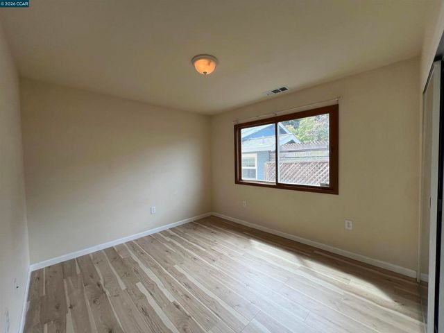 151 Daniels Ave, Vallejo, CA 94590