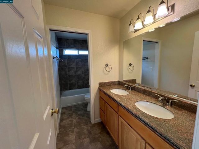 151 Daniels Ave, Vallejo, CA 94590