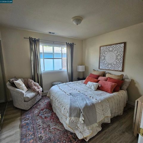 151 Daniels Ave, Vallejo, CA 94590