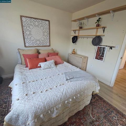 151 Daniels Ave, Vallejo, CA 94590