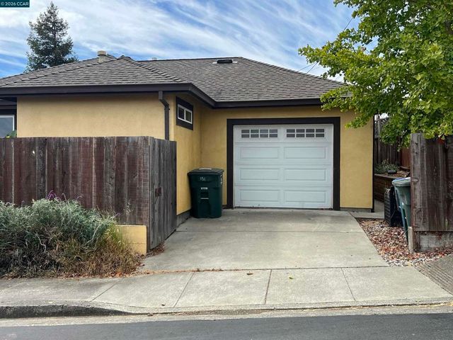151 Daniels Ave, Vallejo, CA 94590