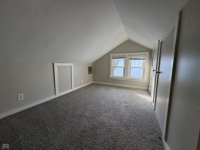 945 Cecil Avenue, Indianapolis, IN 46219