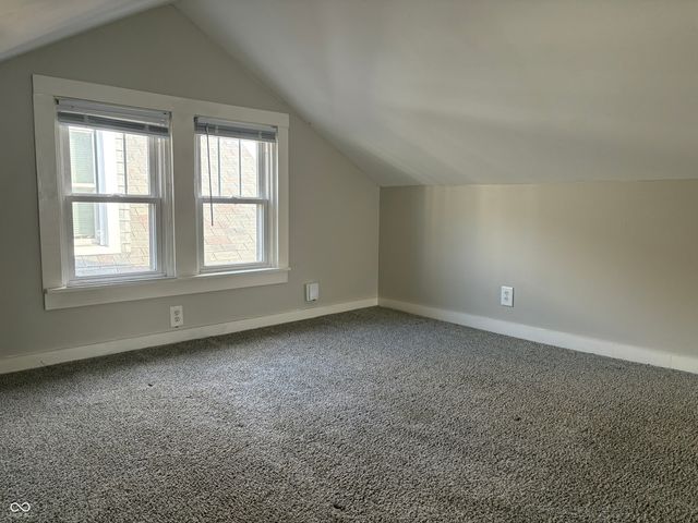 945 Cecil Avenue, Indianapolis, IN 46219