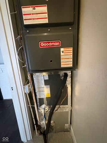 945 Cecil Avenue, Indianapolis, IN 46219