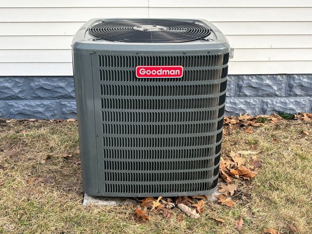 945 Cecil Avenue, Indianapolis, IN 46219