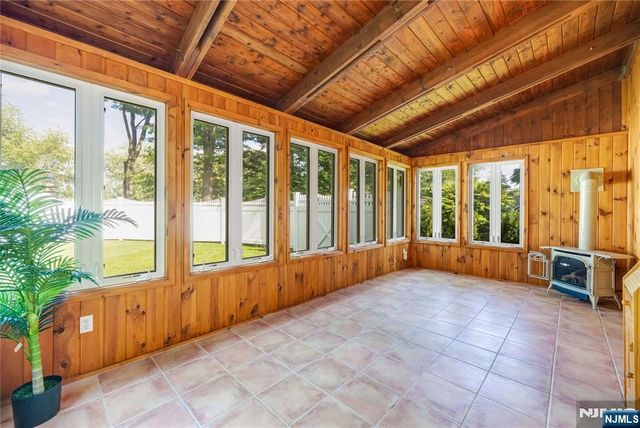 1 Crest Drive, Montvale, NJ 07645