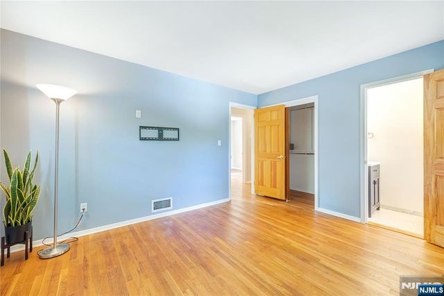 1 Crest Drive, Montvale, NJ 07645