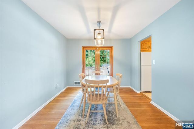 1 Crest Drive, Montvale, NJ 07645