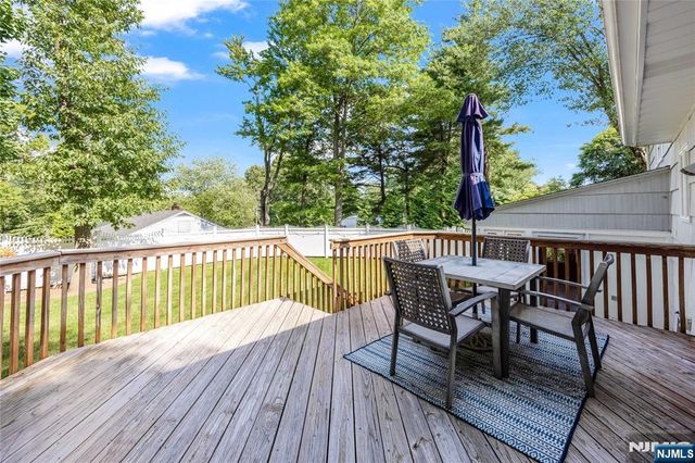 1 Crest Drive, Montvale, NJ 07645
