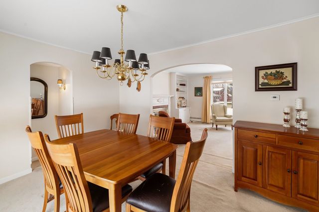 1490 Pucker Street, Stowe, VT 05672