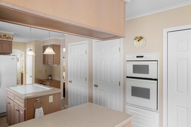 1490 Pucker Street, Stowe, VT 05672