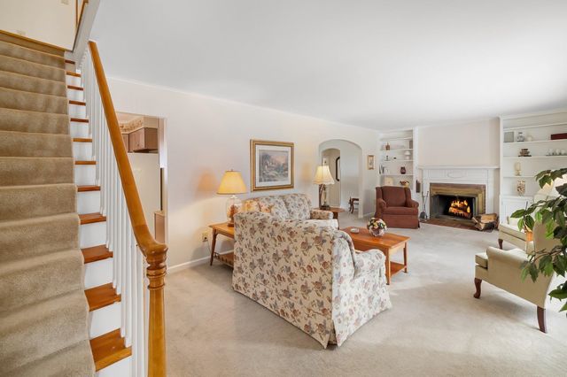 1490 Pucker Street, Stowe, VT 05672