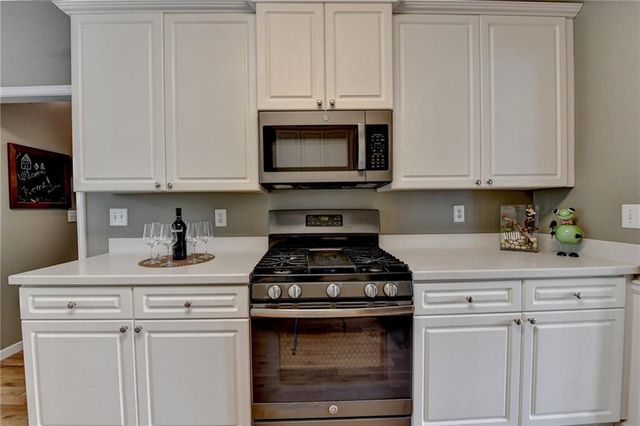 868 Branch Tree CT, Lawrenceville, GA 30043
