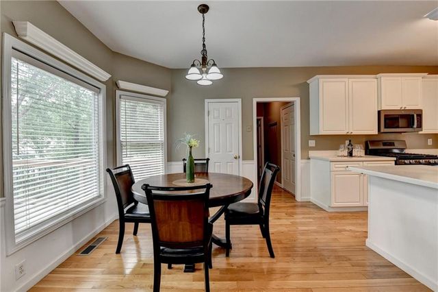 868 Branch Tree CT, Lawrenceville, GA 30043