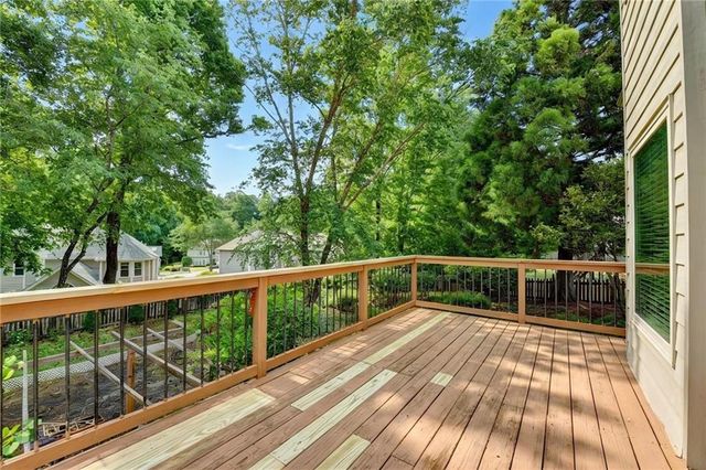 868 Branch Tree CT, Lawrenceville, GA 30043