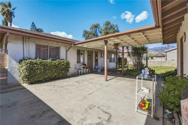 6662 Robinson Road, Highland, CA 92346