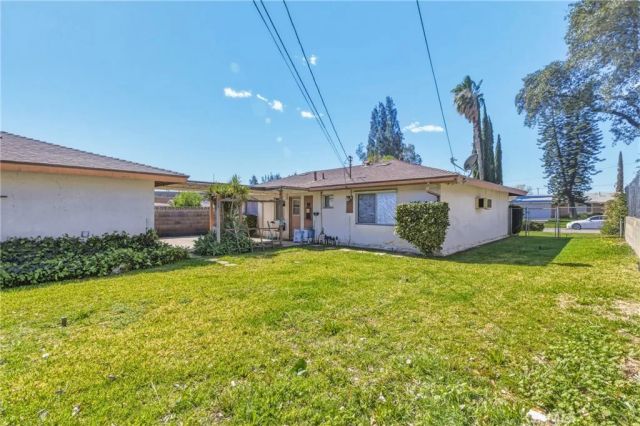 6662 Robinson Road, Highland, CA 92346