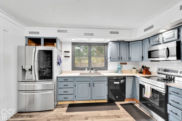 4438 Bridgefield East Drive, Plainfield, IN 46168