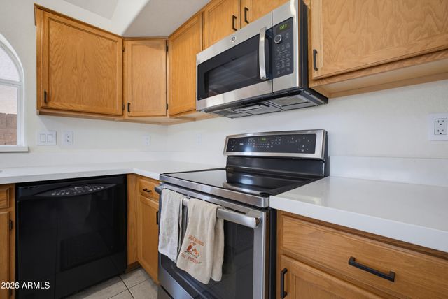 2458 E CATHEDRAL ROCK Drive, Phoenix, AZ 85048